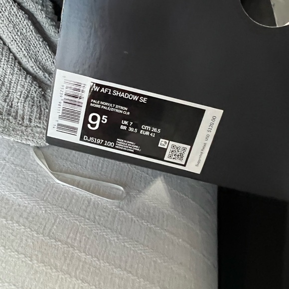 Air forces - Picture 3 of 3